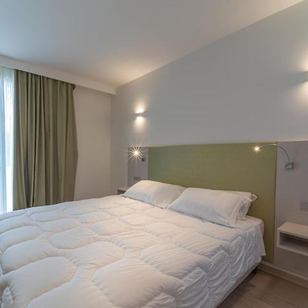 Hotel Stele Di Nora Pula Extérieur photo